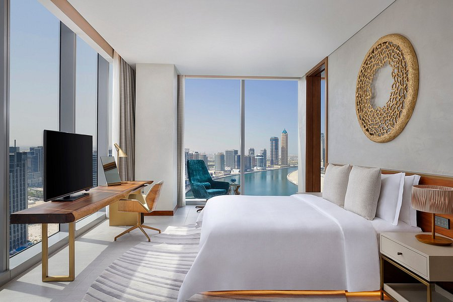 Downtown Dubai Luxury St. Regis Branded 1 Bed